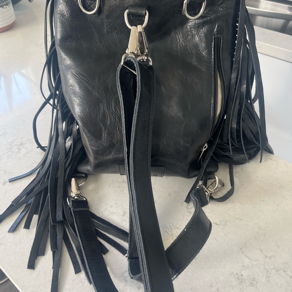 Pure Dixie multiple usage bag! This has many different ways to use this bag! - Picture 6 of 8